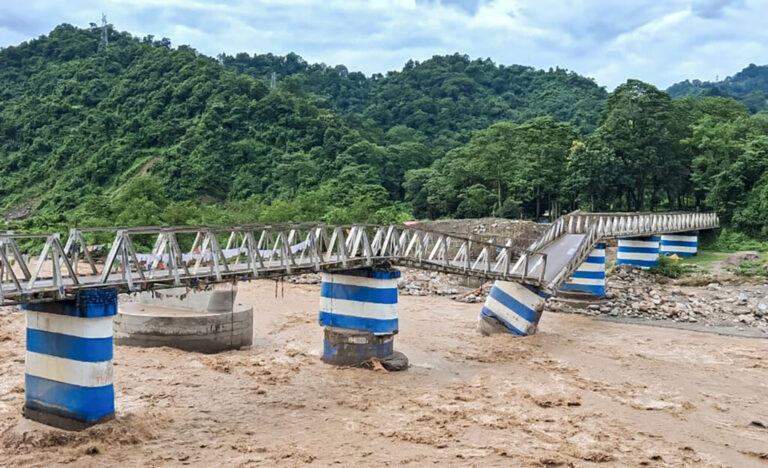 Darjeeling: Dudia Iron Bridge Collapses